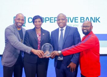 Co-op Bank Kenya wins Best Bank in MSME Enablement at Visa Awards 2025, with executives Linda Mango and Andrew Njuguna attending alongside Visa East Africa VP Chad Pollock and Visa Kenya Country Manager John Njoroge.