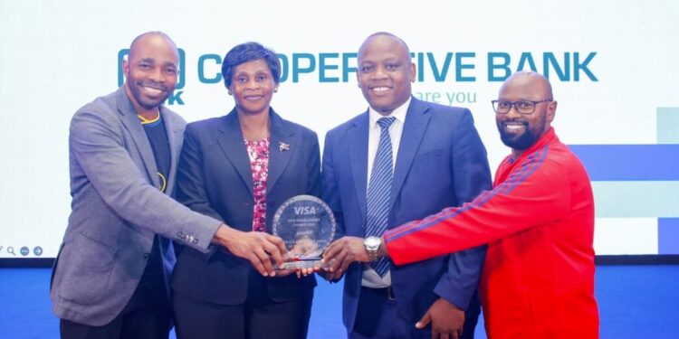 Co-op Bank Kenya wins Best Bank in MSME Enablement at Visa Awards 2025, with executives Linda Mango and Andrew Njuguna attending alongside Visa East Africa VP Chad Pollock and Visa Kenya Country Manager John Njoroge.